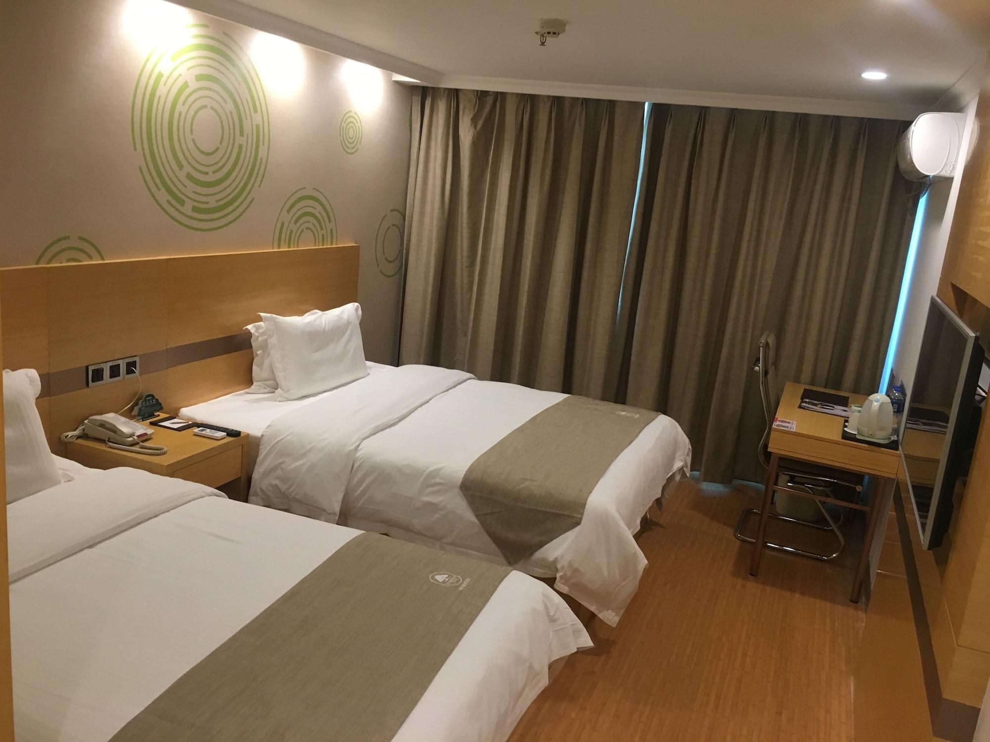 Greentree Inn Shanghai Hongqiao Airport Apartment Hotel מראה חיצוני תמונה