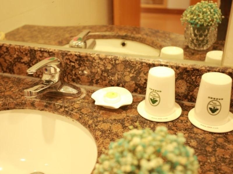 Greentree Inn Shanghai Hongqiao Airport Apartment Hotel מראה חיצוני תמונה