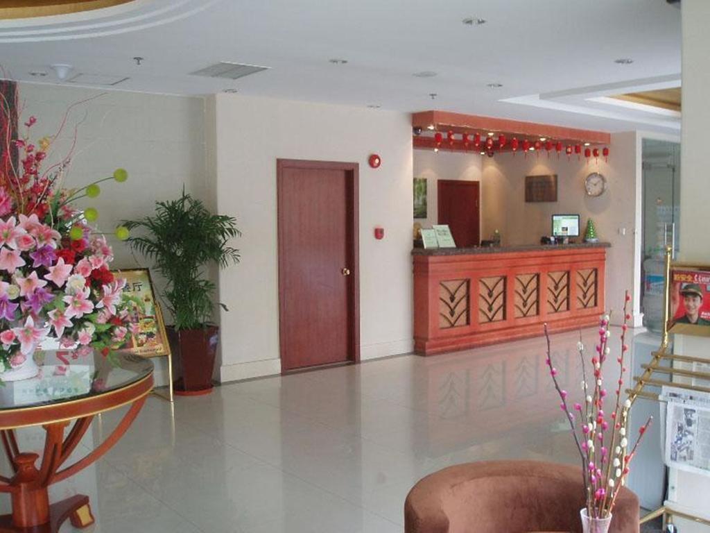 Greentree Inn Shanghai Hongqiao Airport Apartment Hotel מראה חיצוני תמונה