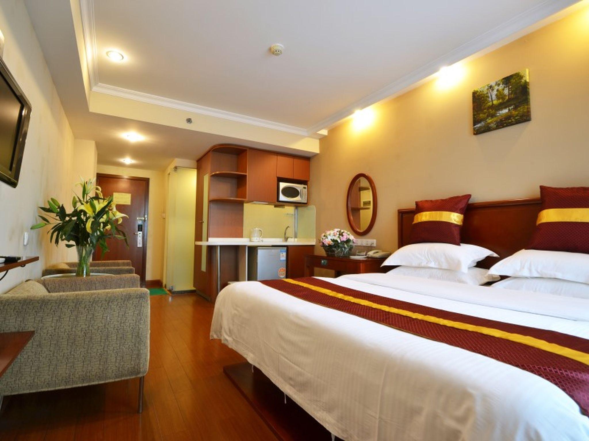 Greentree Inn Shanghai Hongqiao Airport Apartment Hotel מראה חיצוני תמונה