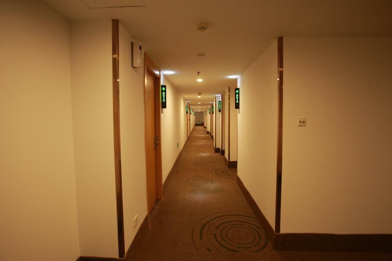 Greentree Inn Shanghai Hongqiao Airport Apartment Hotel מראה חיצוני תמונה